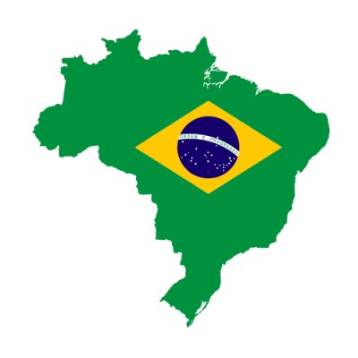 Die grüne Landkarte von Brasilien mit der brasilianischen Flagge in der Mitte.